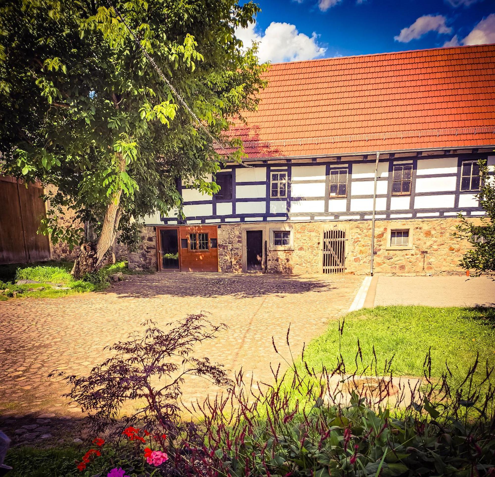 Hotel Schwalbenhof Lommatzsch Exterior foto